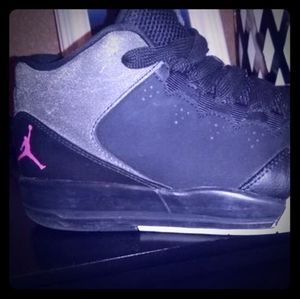 Jordan air flights size 3y